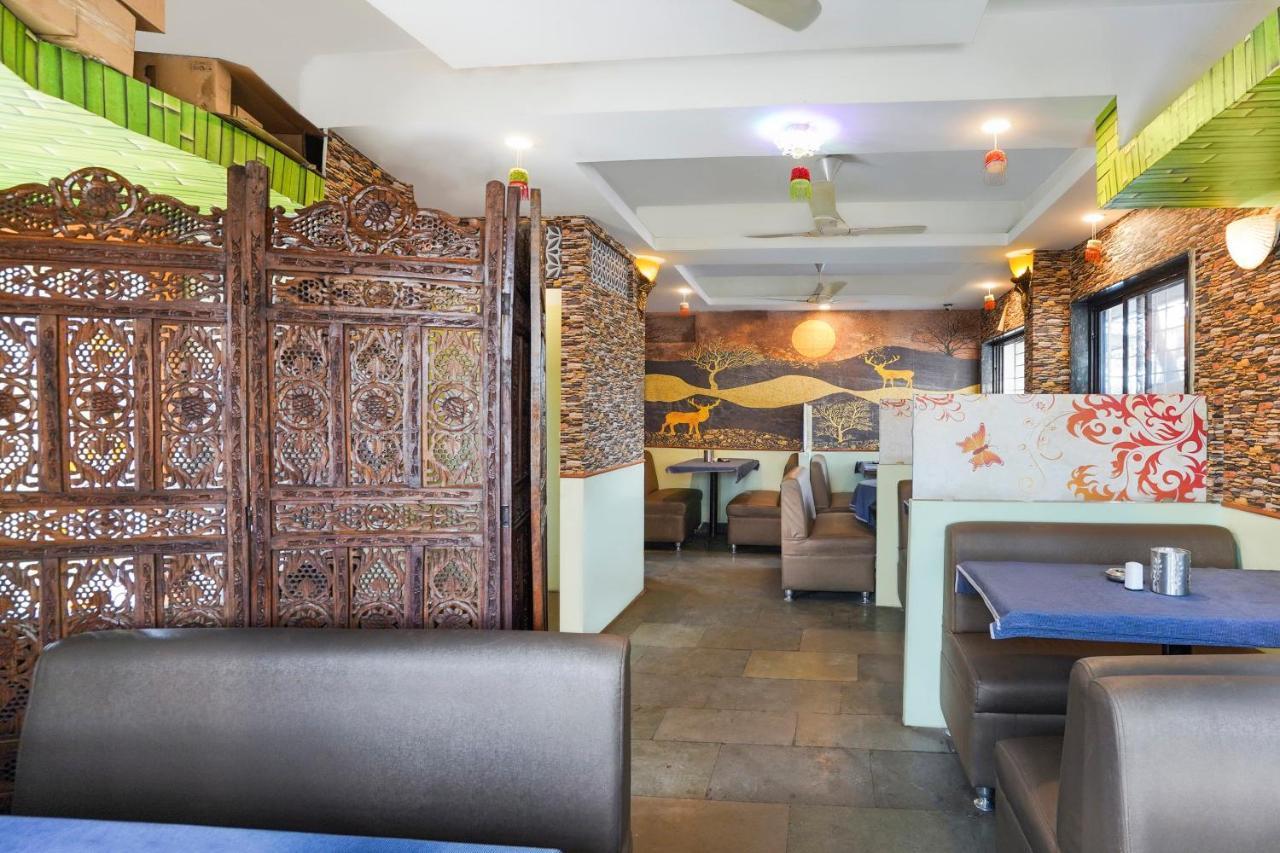 Oyo Flagship 68474 Hotel Viraj Пюн Екстериор снимка
