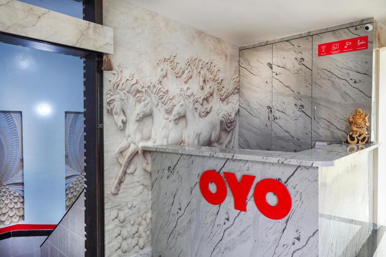 Oyo Flagship 68474 Hotel Viraj Пюн Екстериор снимка